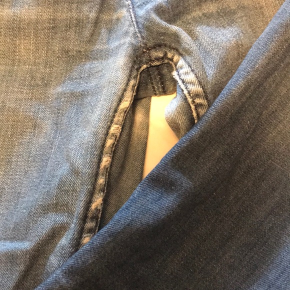 Hudson jeans/ Capri - Picture 7 of 7